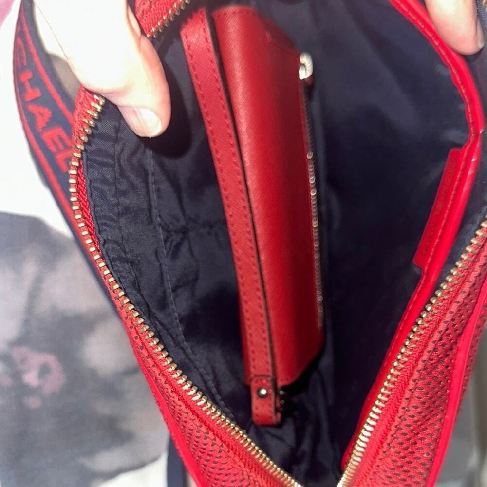 Michael Kors Red Crossbody Bag with Wallet - Picture 3 of 6